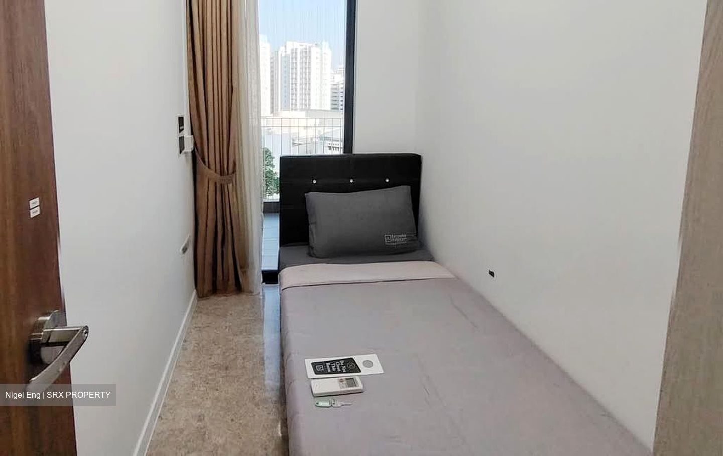 The Lakefront Residences (D22), Condominium #565545331